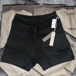 Essential Shorts