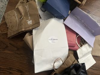Free Gift Bags, Different Sizes Different Stores
