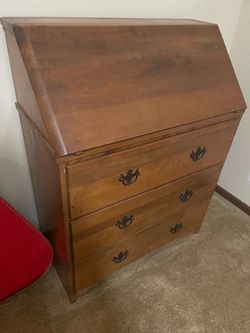 Wood Writing Desk w 3-Drawers