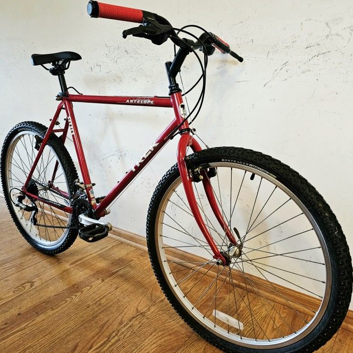 21 speed TREK ANTELOLPE 800 Sport Touring MTB Crossover Comfort Hybrid