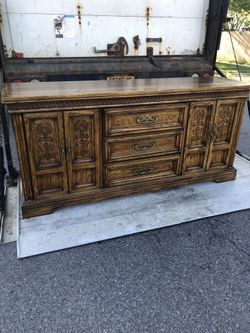 Dresser very heavy and big solid wood