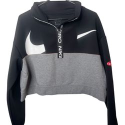 WOMEN NIKE PULLOVER (SIZE M)