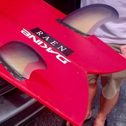 PRIVATE LABEL CNC LONGBOARD FINS/TRI/TWINS/QUADS...YOUR LOGO