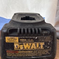 DEWALT DW9116 7.2V–18V 1-Hour Battery Charger 
