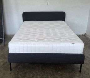 Newer Full Ikea Vagstranda 11" Mattress with Ikea Slattum Bed Frame