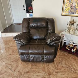 Free Recliner 