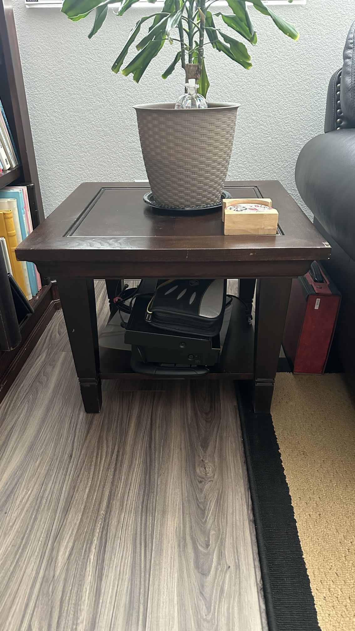 24”x24” Set Of Night Stand