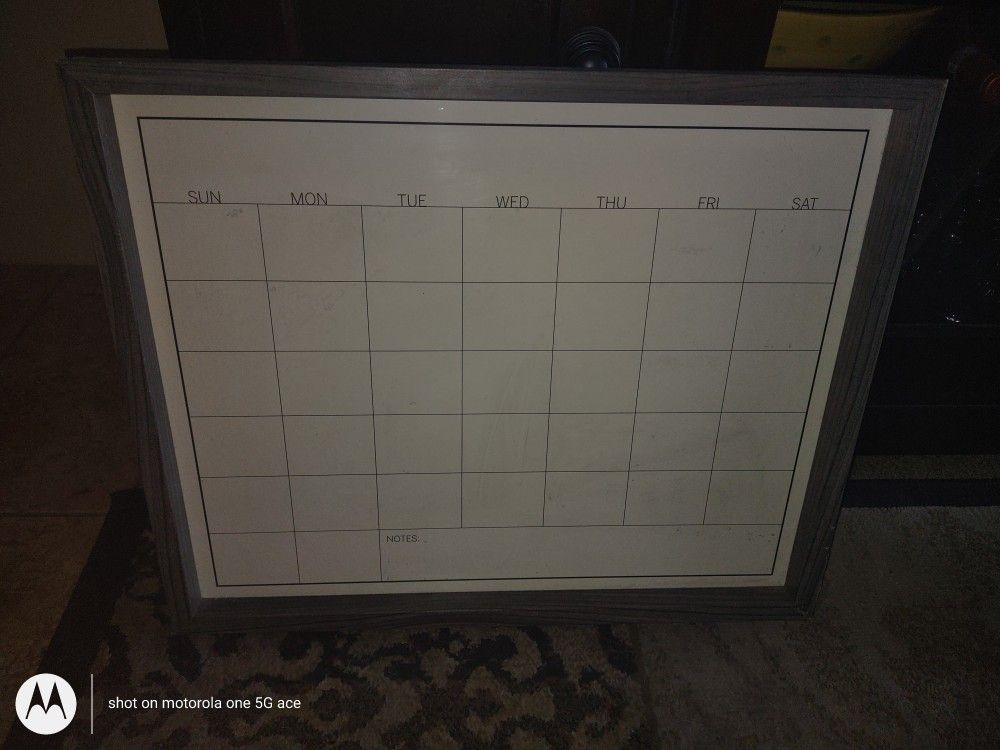 Perfect Little Dry Erase Board / Calendar