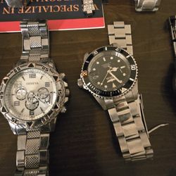 Watchs And 2 Samsung Smart Watchs