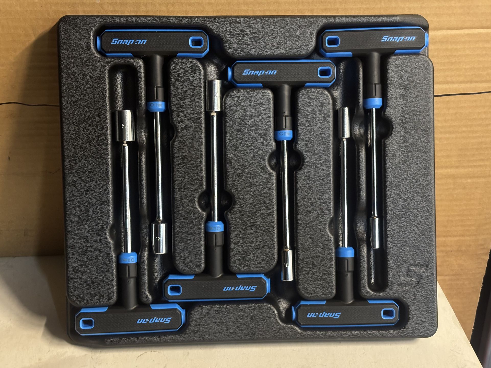 Snap-on Tools 6 pc 6-Point Soft Grip Handle Metric Nut Driver Set (7–14 mm)