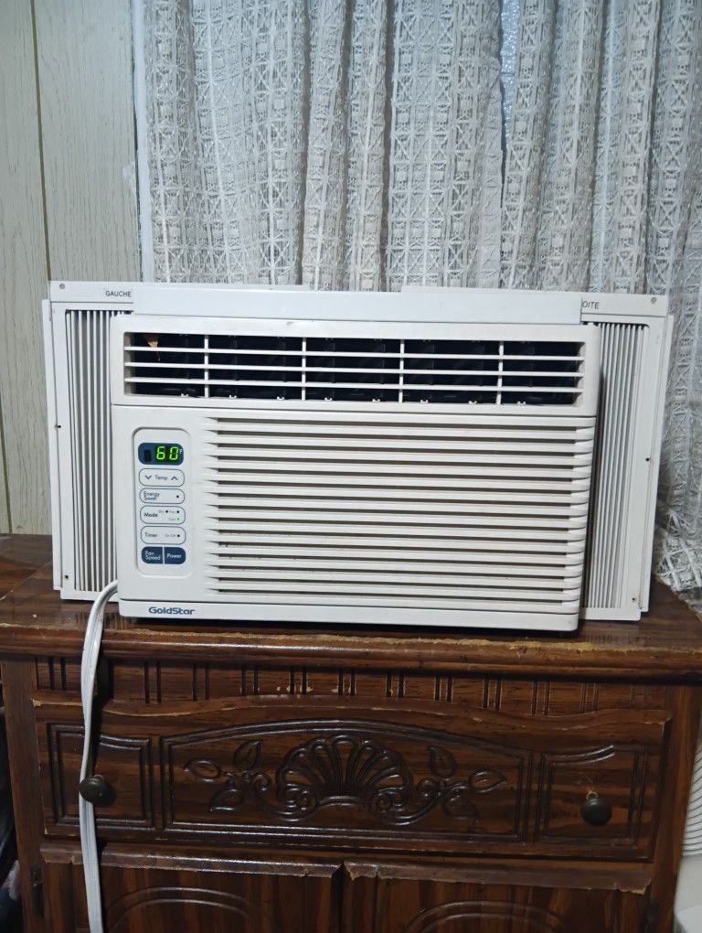 NEW LG Goldstar 6500 btu Air Conditioner -$135 FINAL