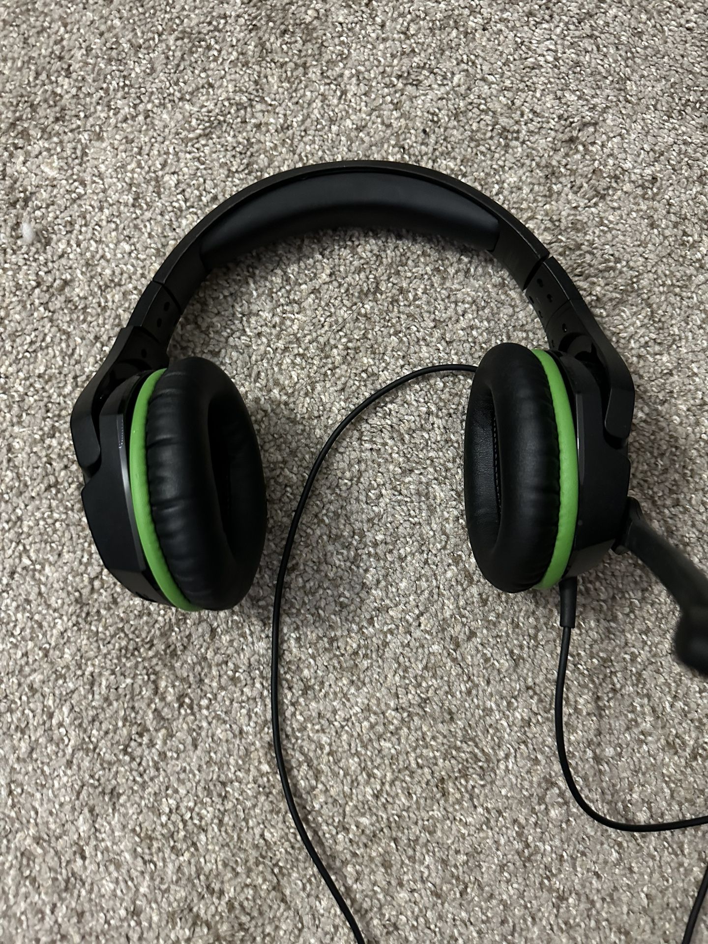 Xbox one hyperx cloudx stinger headphones 