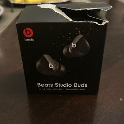 Beats Studio buds