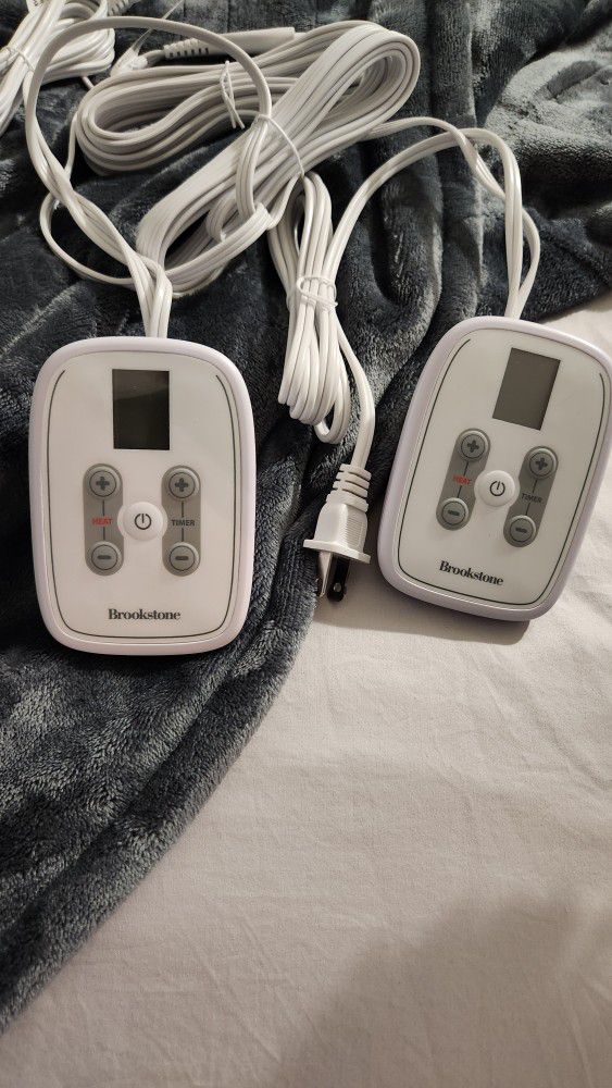Brookstone Heated Blanket - Controllers Only