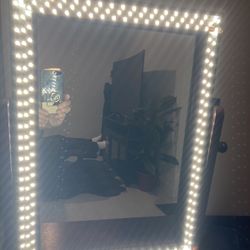Vanity With Lights  And Stool 