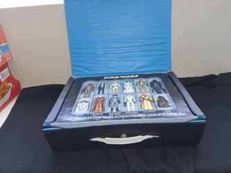 Star wars figures and carrying case vintage from  1977