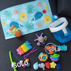 Bath Set - Bath Mat With Hot Water Indicator, Faucet Cover, Toy Organize With Hook, Cups, Boat,  Ring Toss, Squirters, Xylophone + Bonus Daddy Shark