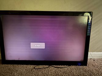 Large Sceptre 42 inch LCD HDTV