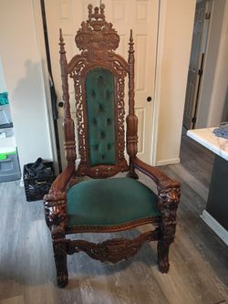 King Throne Chair