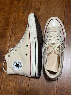Men’s Converse High-Top （Size 8）