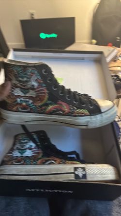 Limited affliction shoes