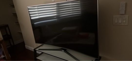 Large Flat Screen TV Samsung 65inch