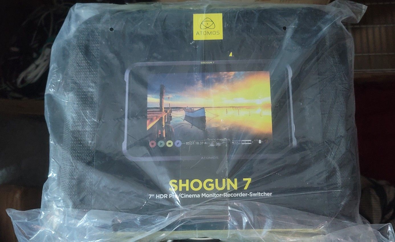 ATOMUS Shogun 7
7" HDR Pro/Cinema Monitor-Recorder-Switcher