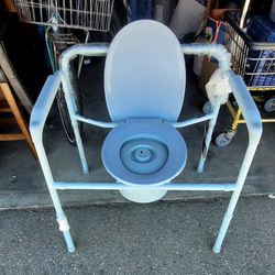 THIS IS FOR OLDER PEOPLE  PORTABLE  TOILET  FOR YOUR OR HOUSE  NEVER USED IT  WAS 