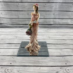 Hallmark Figurine , Enchanted Gardens , Brianna Statue