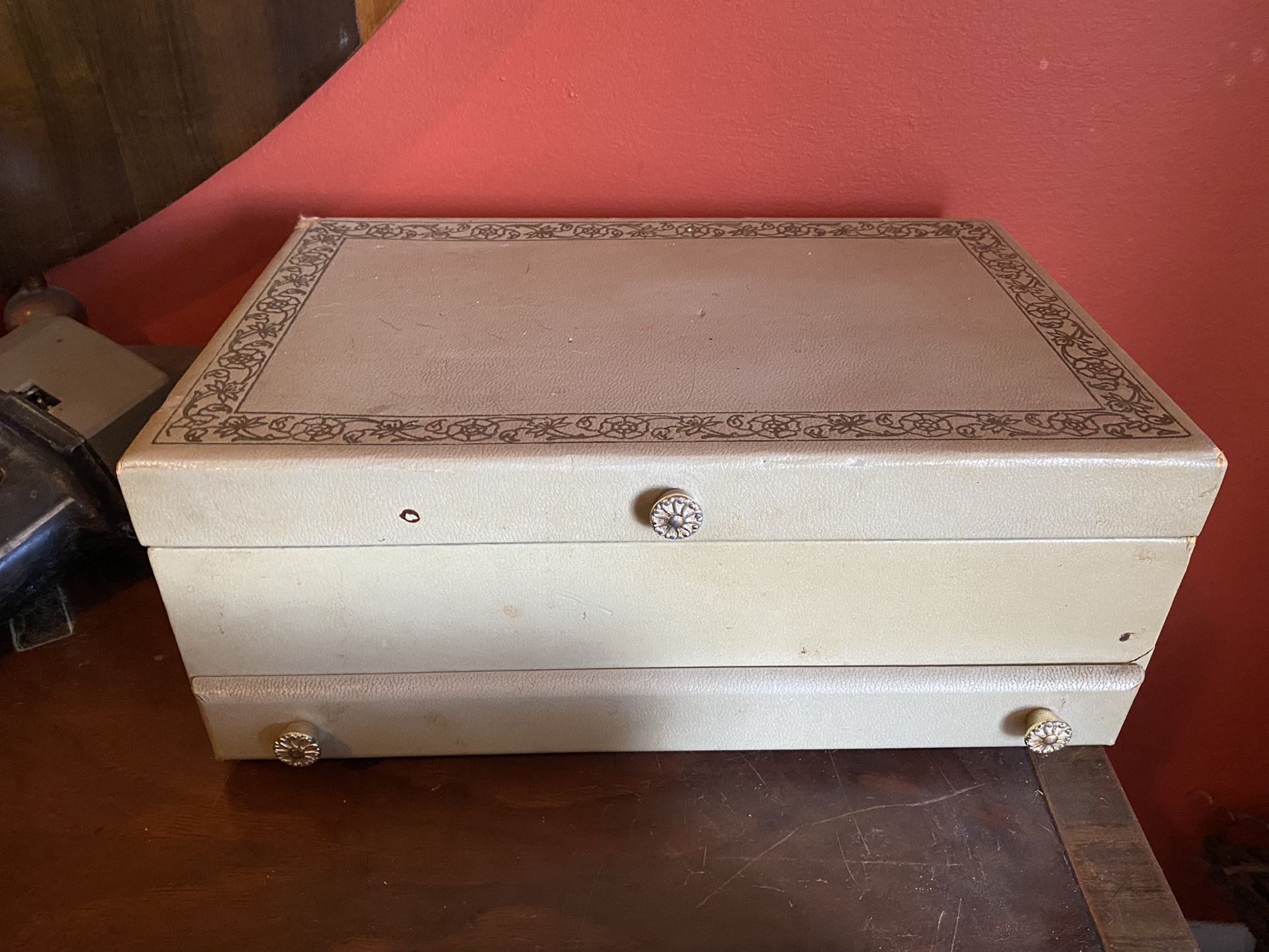 Vintage Jewelry Box