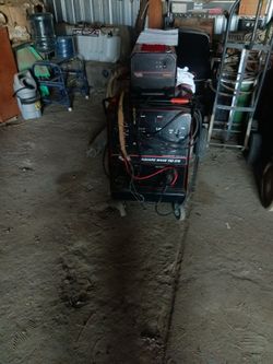 Lincoln square wave tig275