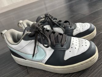 Kids Nike Low-Top Sneakers White and Teal