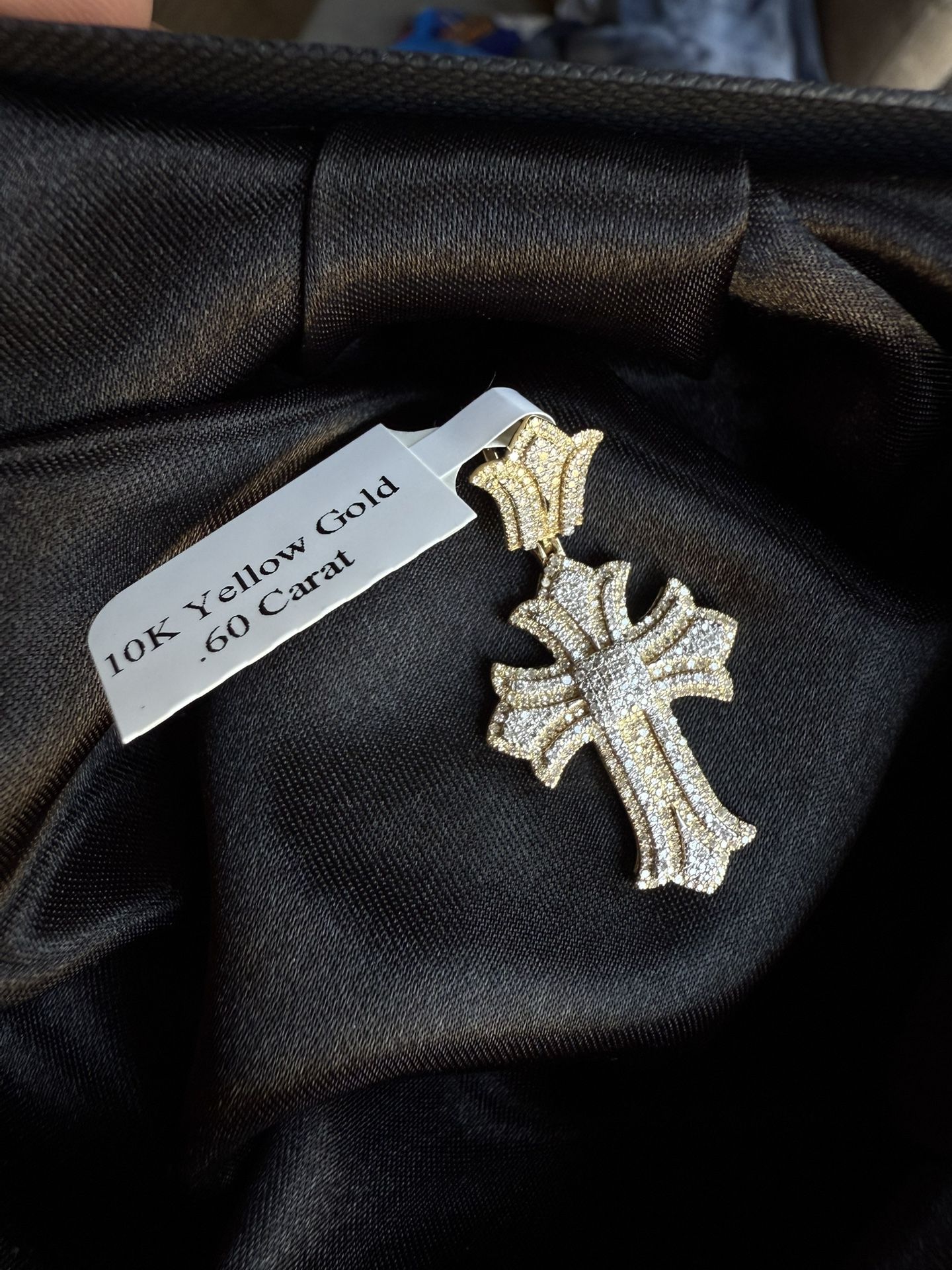Cross Pendant - Natural Diamonds