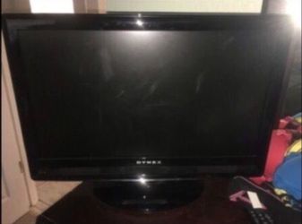 Nice tv. HDTV. 24 inch with remote