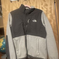 North face Jacket Size Medium Women’s Blue 