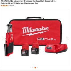 Milwaukee M12 FUEL 12V Lithium-Ion Brushless Cordless High Speed 3/8 in. Ratchet Kit w/(2) Batteries, Charger and Bag