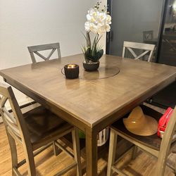 Beautiful Dining Table With 4 Chairs 