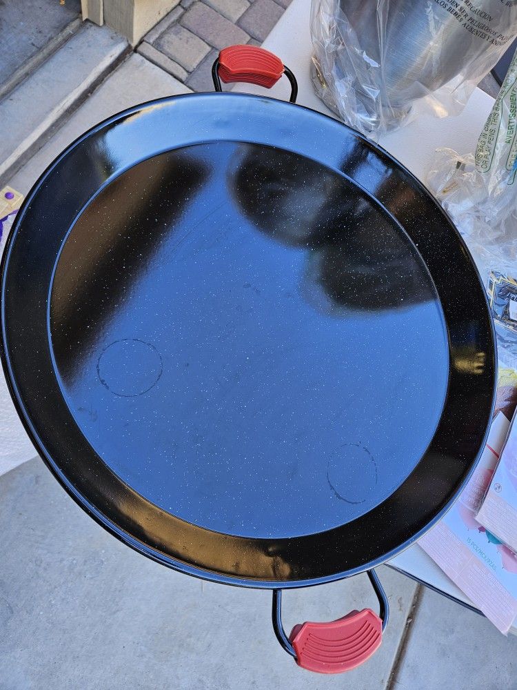 Paella Pan , Skillet