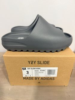 Kids Yeezy Slides