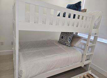 Full size bunk beds with trundle