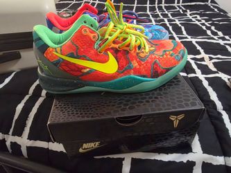 Kobe VIII 'What The Kobe'