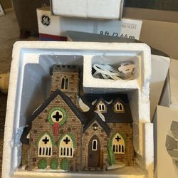 Dept 56 Dickens Village Large Church Porcelain 