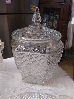Crystal canister