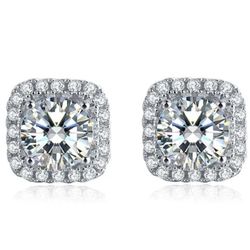 $100💓Pair of cushion-cut moissanite or cubic zirconia stud earrings. $100