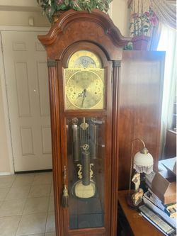 Elegant. Clock