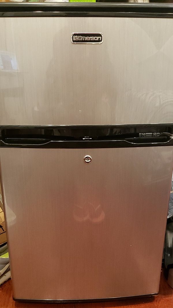 Emerson mini refrigerator with freezer for Sale in Philadelphia, PA
