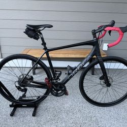 2020 Orbea Avant M30 Team-D – 56cm – Carbon Road Bike