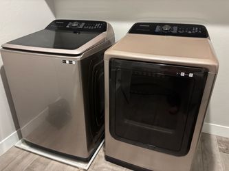 Samsung Smart Washer & Electric Dryer Set – Champagne – $750 for Both