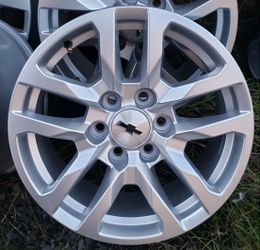 Chevy rims (4) Excellent Condition !!