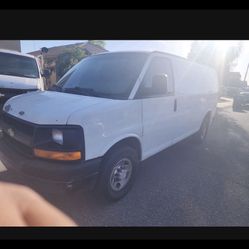 2011 Chevrolet Express Cargo